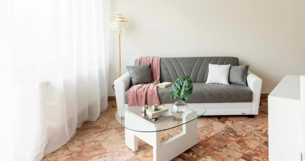 Como Diamond Apartment Lipomo Extérieur photo