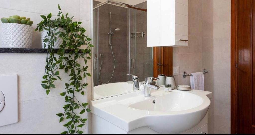 Como Diamond Apartment Lipomo Extérieur photo